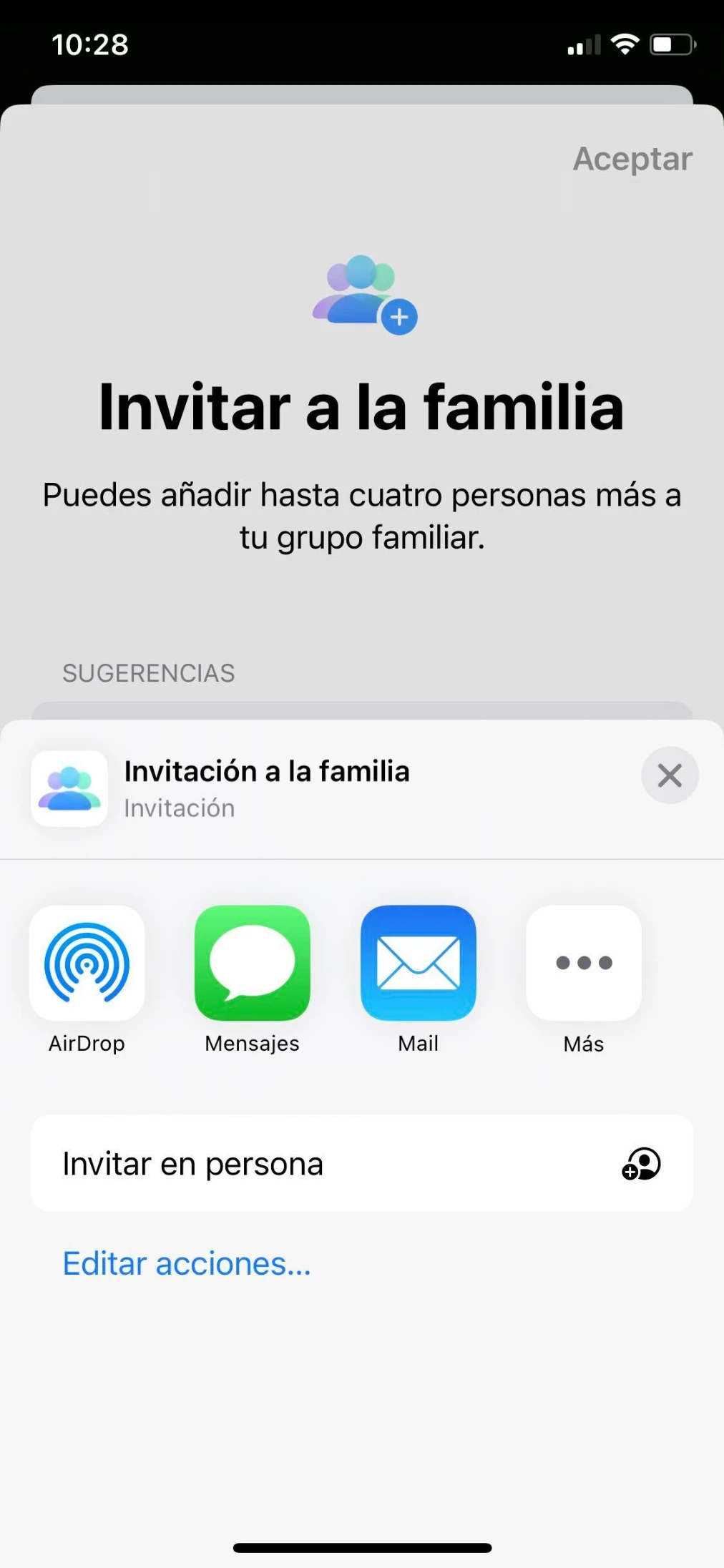 Guide to Send an Invitation to Join an Apple Family