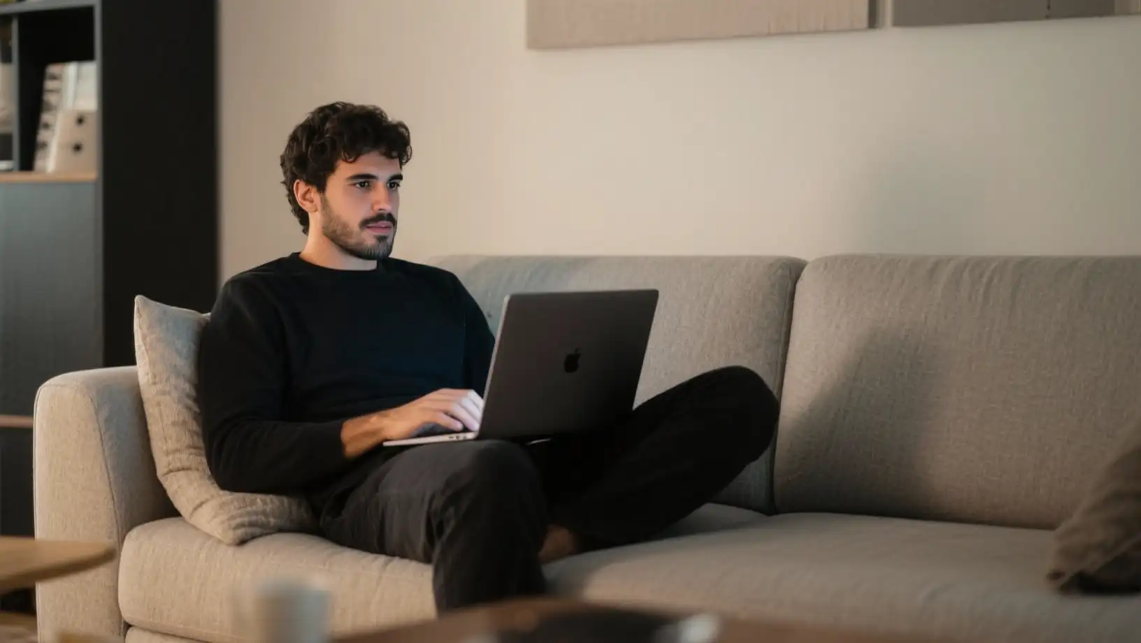 Steps to subscribe to Netflix